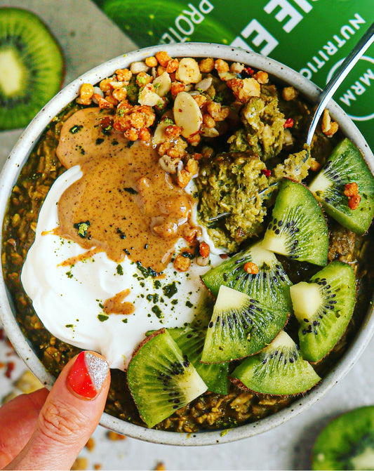 Banana Matcha Baked Oatmeal (Vegan Recipe)!